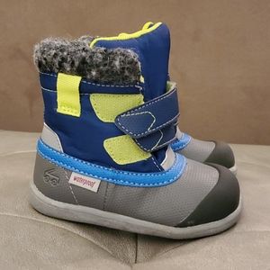 Snow Boots